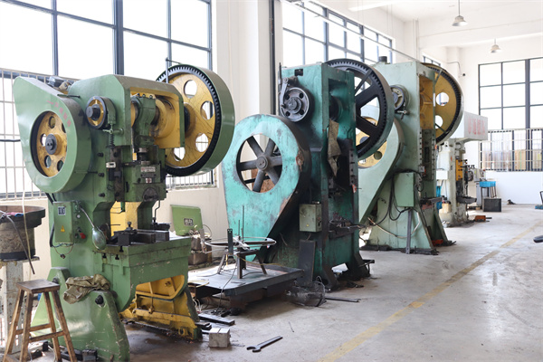Production workshop (56)